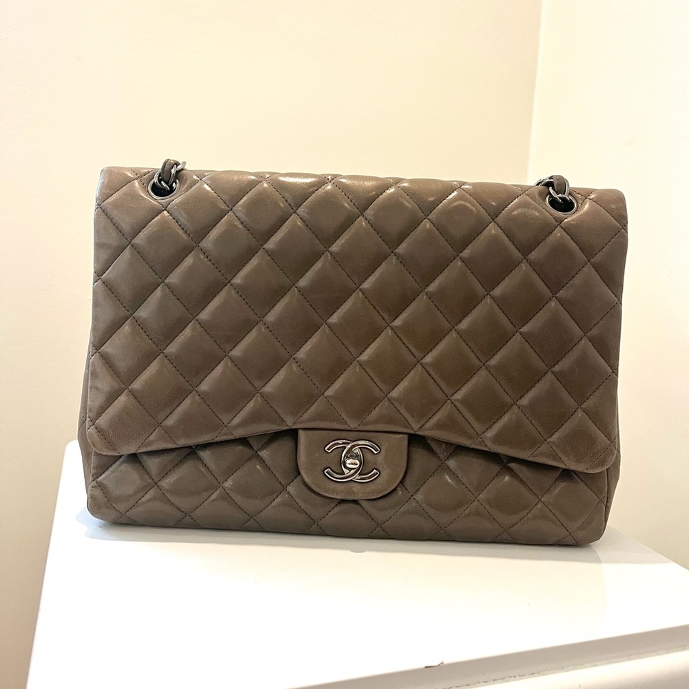 Chanel Classic Brown Maxi Double Flap Bag - 100% Calf Leather